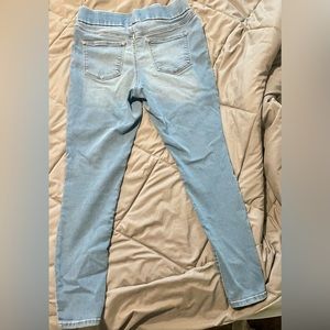 Ninewest light wash midrise pull-on jeggings